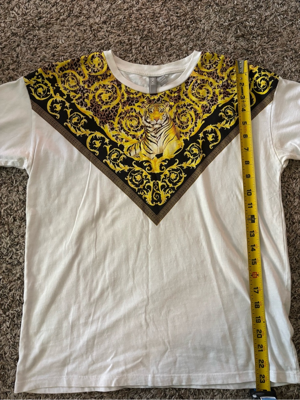 Zara Baroque Tiger Graphic Cropped Tee - Picture 6 of 10